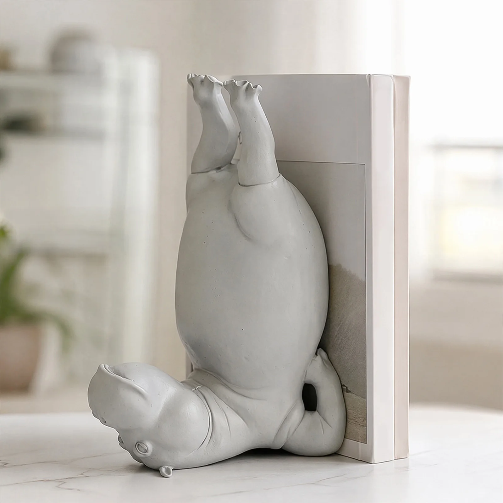Resin Hippo Bookend 8.27-Inch Tall Support & Stable Build Creative Hippo Ornament for Living Room Bookshelf Storage