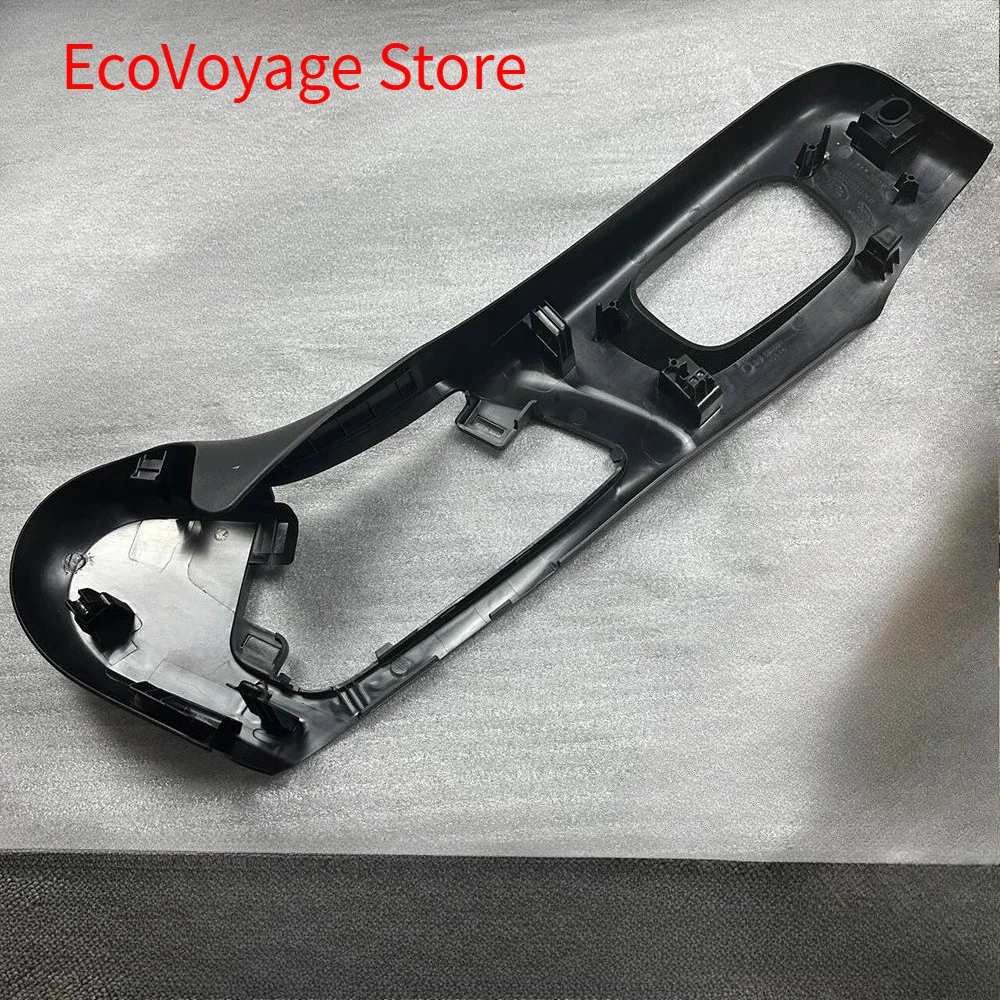 

LR DISCOVERY V L462 RANGE ROVER SPORT L494 VELAR Front Seat Left Outer Cushion Valance LR161678 LR105888 LR080712 NEW GENUINE