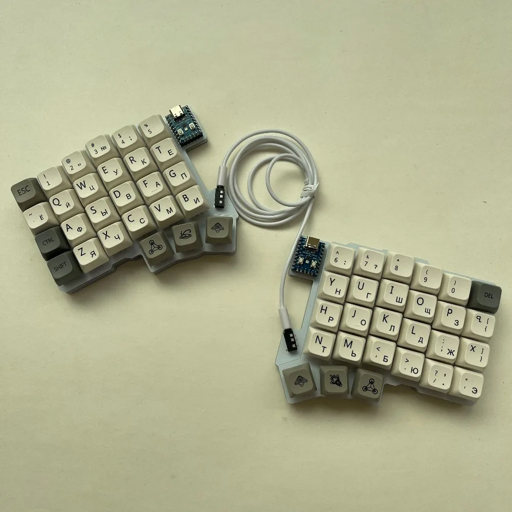 

Russian Silakka54 Split Keyboard Gaming Ergonomic Keyboard Hot-Swap 60% Layout Teclado Dividido Mechanical Keyboards QMK/VIA