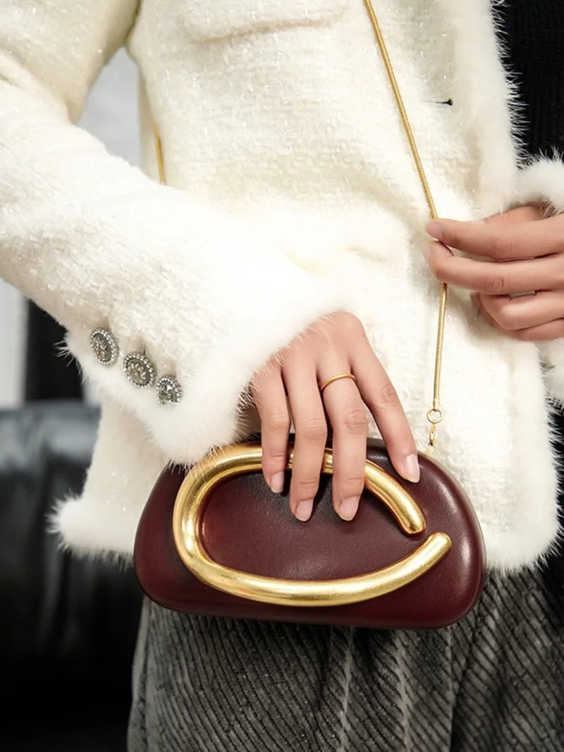 Luxury Golden Pearlescent Handles Crossbody Bag Ladies New Shaped Shell Acrylic Bag Elegant Chic Wedding Party Dinner Clutch Bag