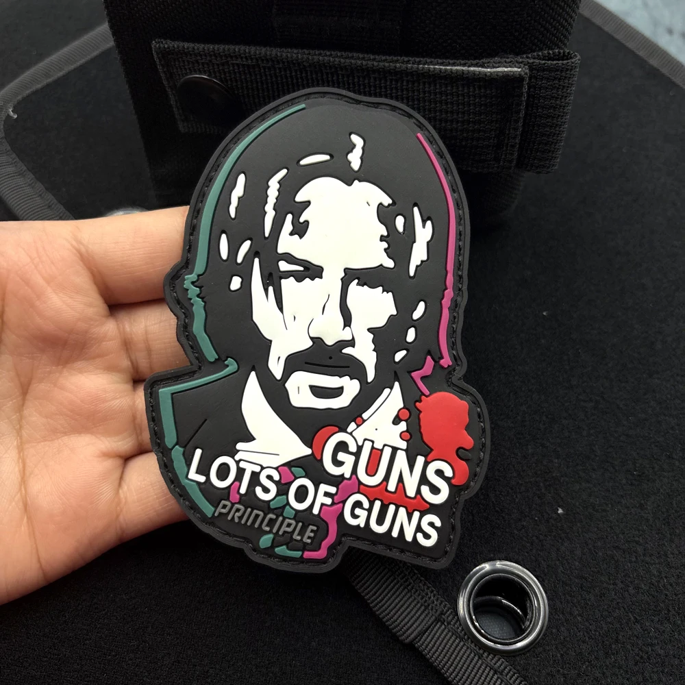 Un uomo melancholico Patch in PVC Gilet tattico/Bretelle Badge Adesivo Patch in PVC con effetto luminoso, Supporto con gancio e anello Morale Patch Patch per zaino Toppa per abbigliamento Gomma morbida