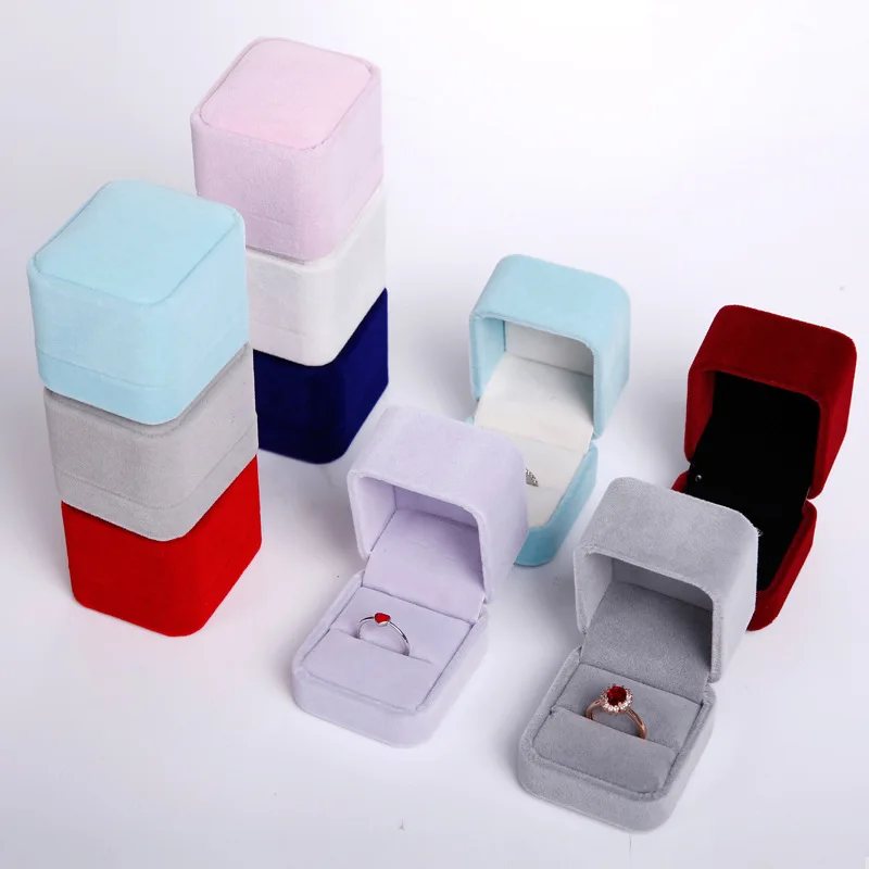 

Stylish Minimalist Square Rounded Jewelry Storage Box Mini Portable Elegant Velvet Ring Earrings Gift Packaging Display Rack