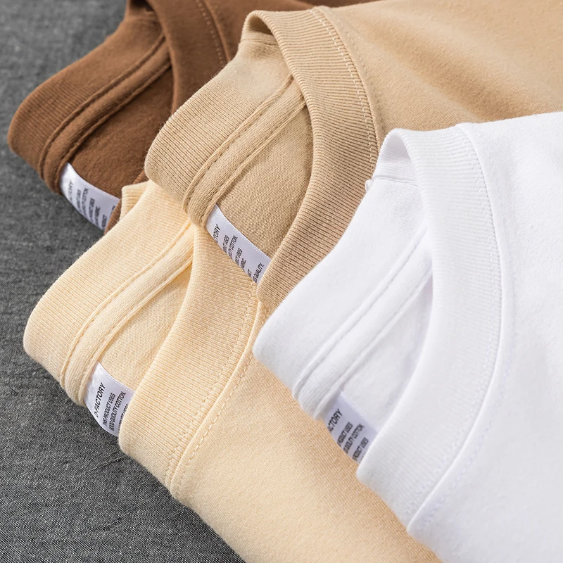 تي شيرت رجالي صيفي أساسي بأكمام قصيرة من القطن الخالص ثقيل الوزن، بقصة فضفاضة ولون ترابي، تصميم عتيق برقبة مستديرة