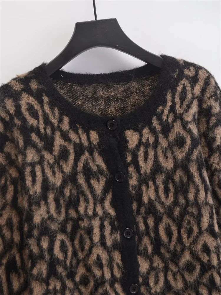 Kar&Otza 2024 Autumn/Winter New Product High End Round Neck Leopard Pattern Retro Soft Sticky Cardigan Short Coat