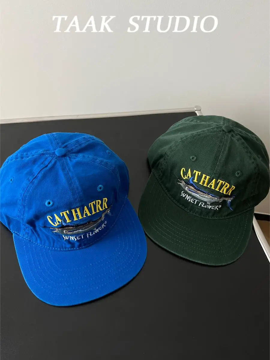 

2025 new street flat brim cap women's retro face small flat edge baseball cap