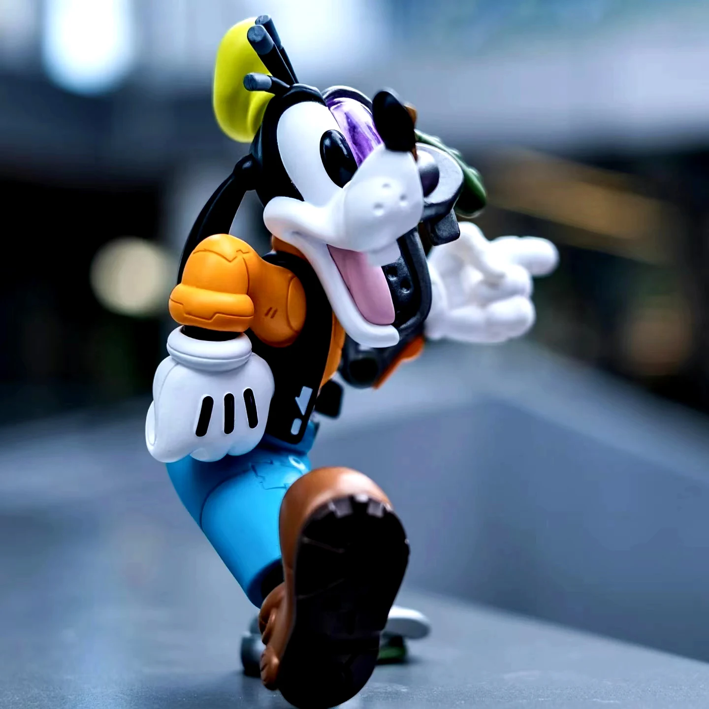 Disney Mickey Friends Cyborg Series Blind Box Figure Modello Bambole Anime Periferiche Ornamenti per il desktop Regalo di compleanno decorativo