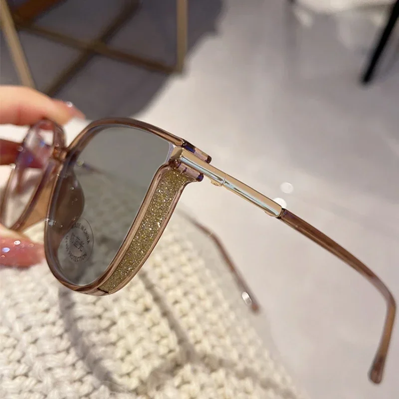 Trendy Photochromic Women Myopia Glasses Men Ultra Light Large Frame Near Sight Glasses Anti Blue Light Color Changing Eyewear