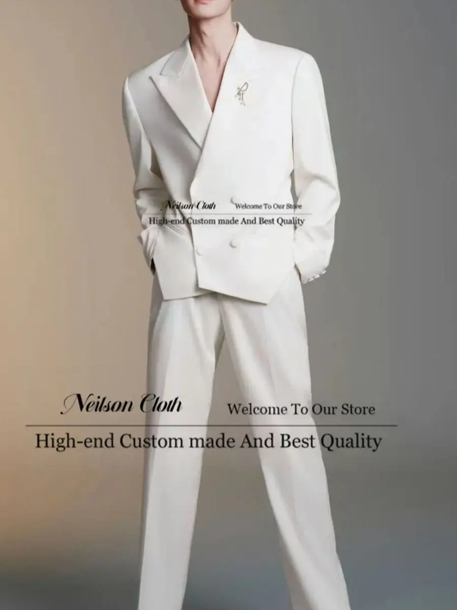

Fashion Peaked Lapel Male Prom Blazers 2 Pcs Sets Double Breasted White Groom Wedding Tuxedos Groomsmen Customized Costume Homme