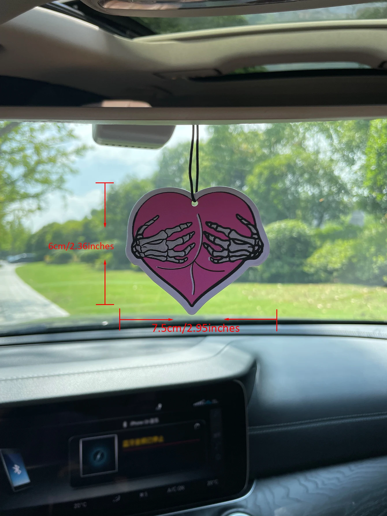 Złośliwy, międzykontynentalny, – Car Accessories Juicy Couture recenzja i cena