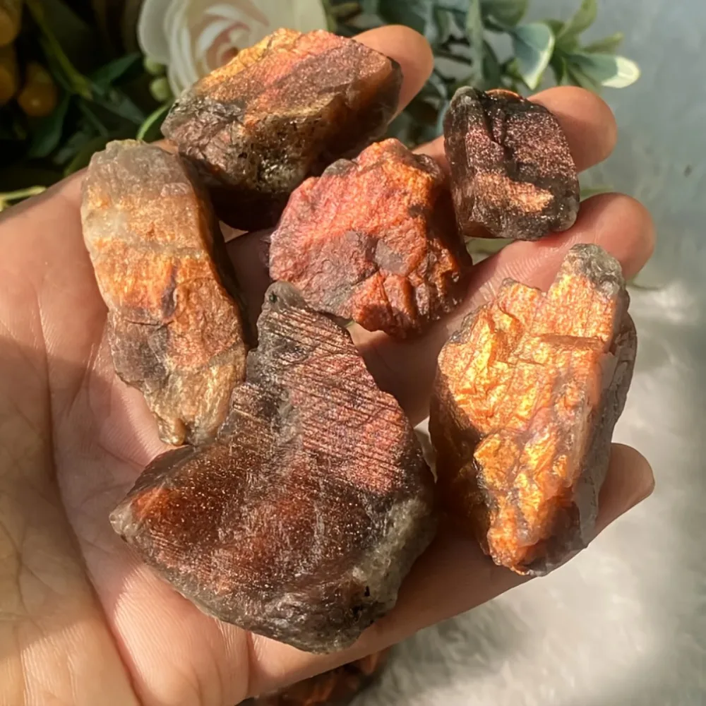 Natural Sunstone Flashy Lattice Raw, Rainbow Glittering Crystal Manifestation and Joy Stone Ideal Choice To Give Your Loved Ones