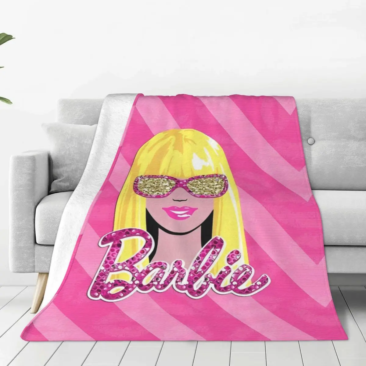 

Barbie Logo Warm Soft Blanket Cartoon Kawaii Travel Plush Throw Blanket Street Trend Home Decor Flannel Bedspread Sofa Bed Cover