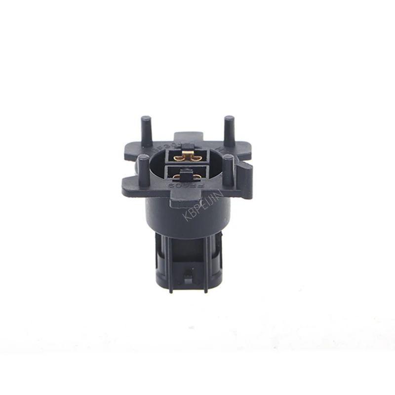 For Soueast DX3 Headlight Socket H7 Bulb Holder Car Lamp Replacement Parts 2PC