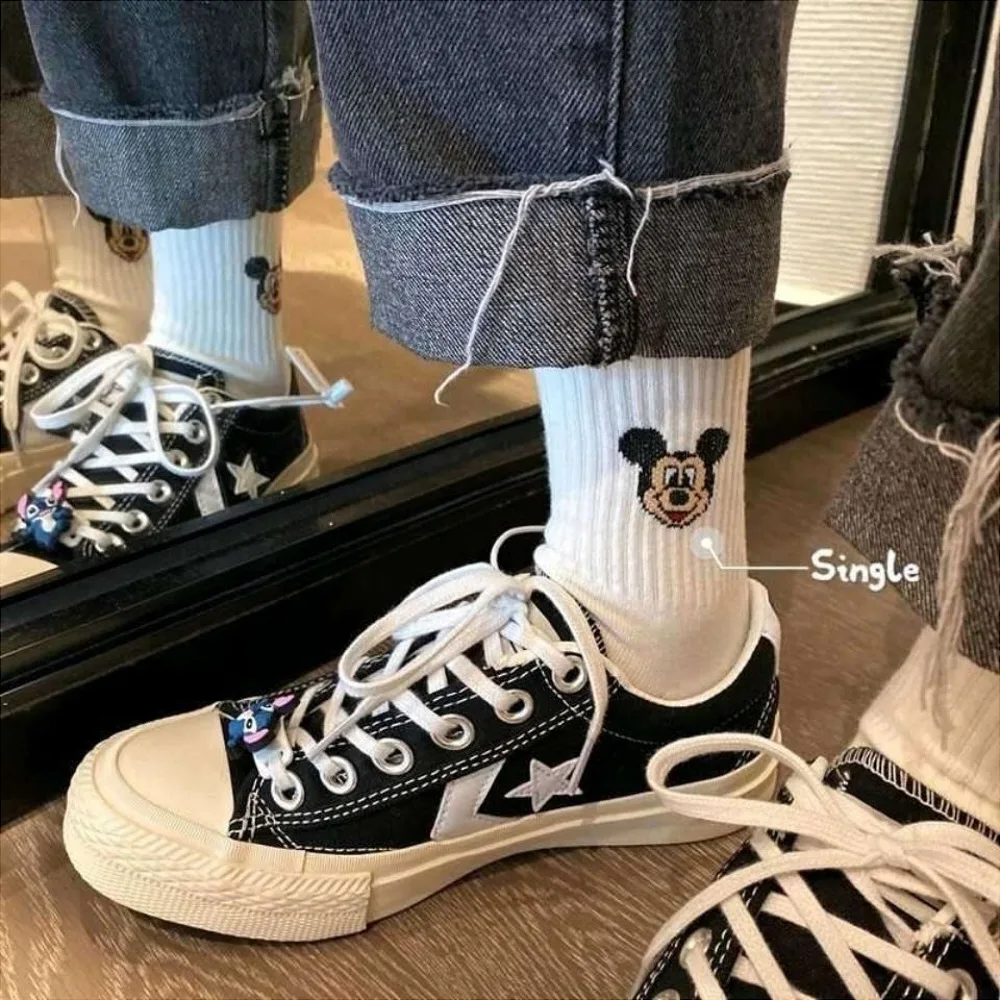 

Instagram trend cartoon anime versatile low top boat socks Michivini socks