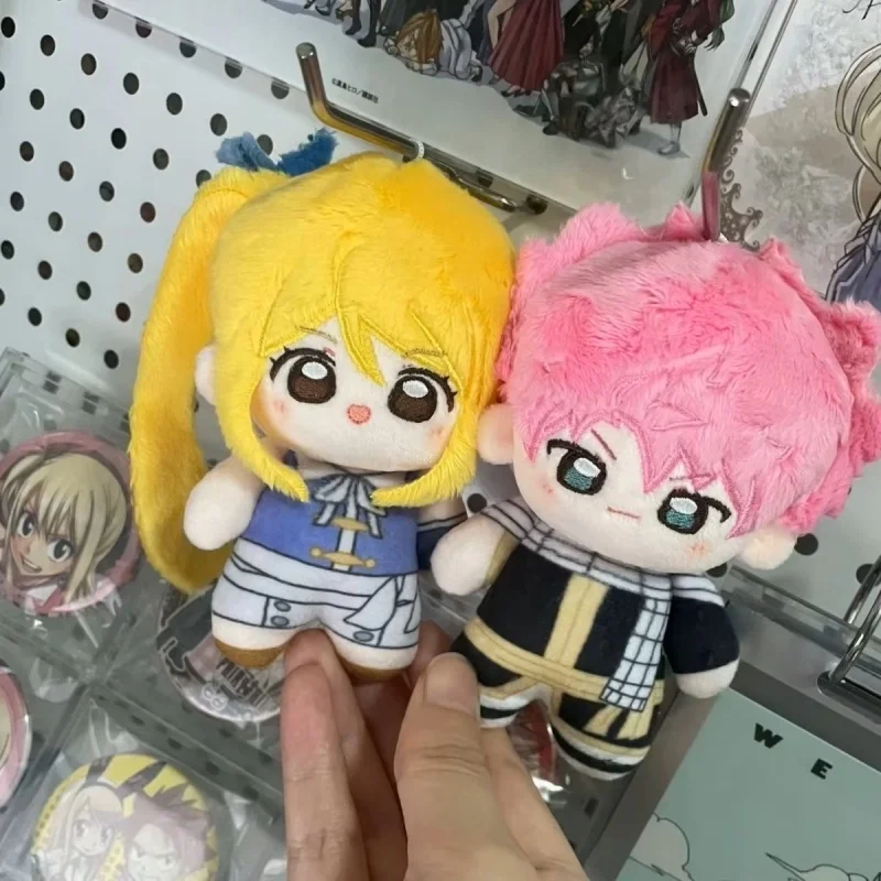 

Stuffed 10cm Anime Game Fairy Tail Natsu Lucy Cartoon Plush Doll Toy Cos Dress-Up Children Adults Collectible Cotton Doll Gifts