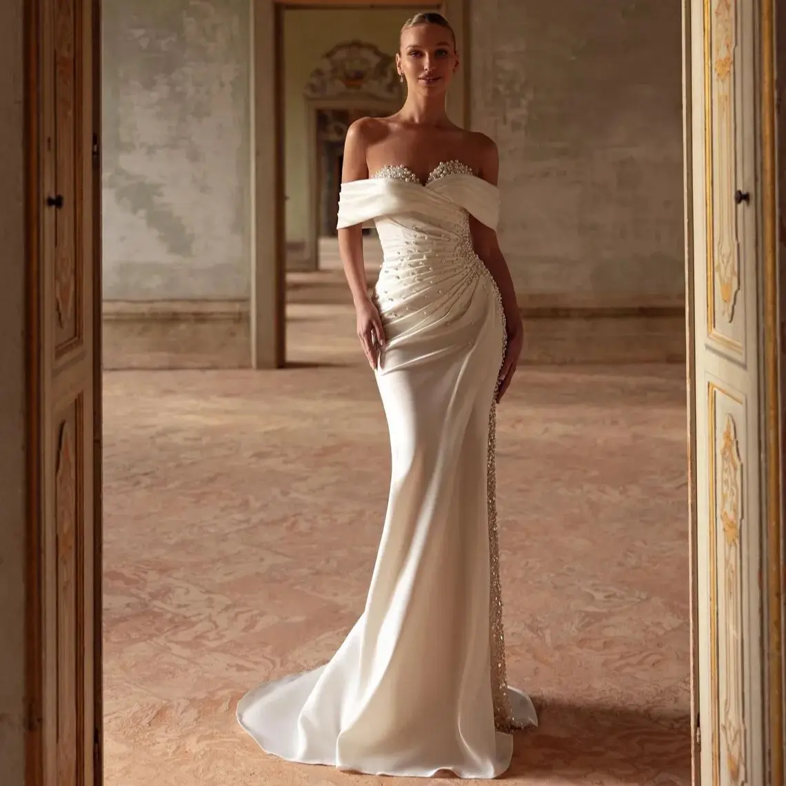 Vintage Mermaid Wedding Dresses Off Shoulder Luxury Pearls Bridal Gowns Shiny Sequins Long Train Customized Vestidos De Mariee