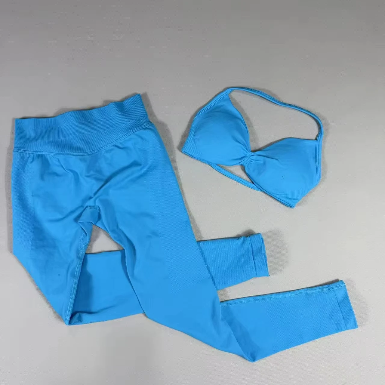 2 قطعة مجموعة اليوغا Strappy الصدرية طماق جريل المرأة المقاومة التدريب اليوغا بيلاتيس الصالة الرياضية تجريب دعوى عالية المرونة سلس مجموعة