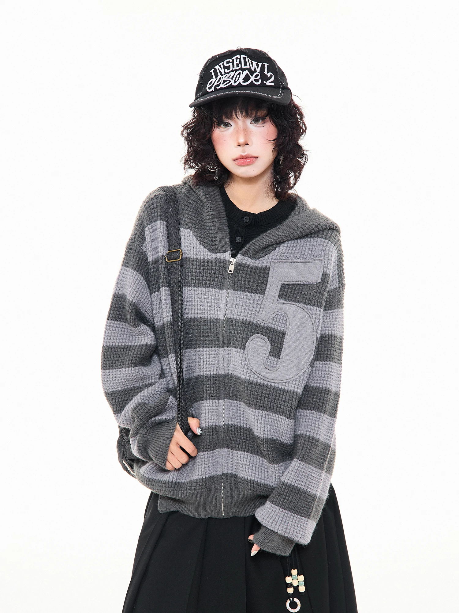 

Женский свободный вязаный кардиган-худи MIKYO в американском ретро-стиле с полосатыми вставками и вышивкой, повседневная трендовая верхняя одежда