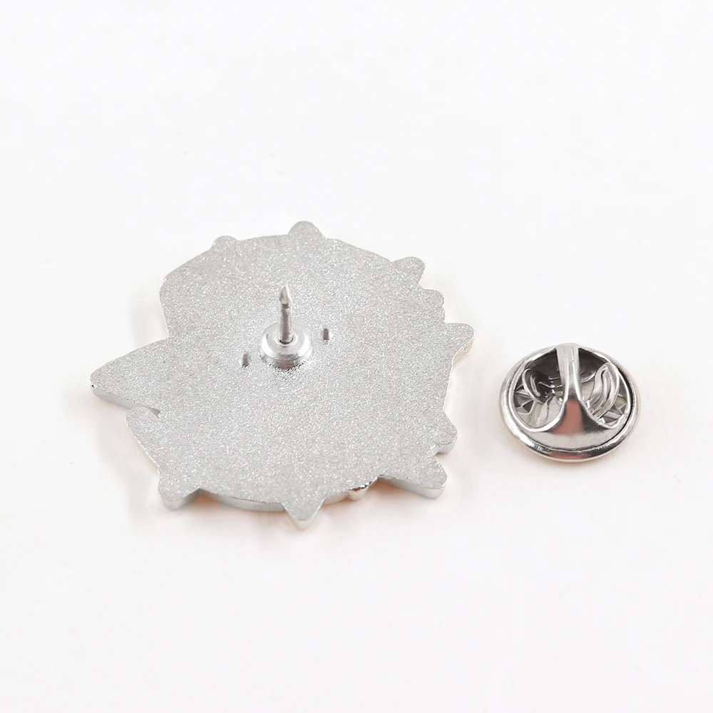 إليسيا شعار بروش مطاردة النار ثلاثة عشر أبطال جي شارة معدنية لعبة هونكاي تأثير 3 البضائع التلبيب دبوس هدية ملحق