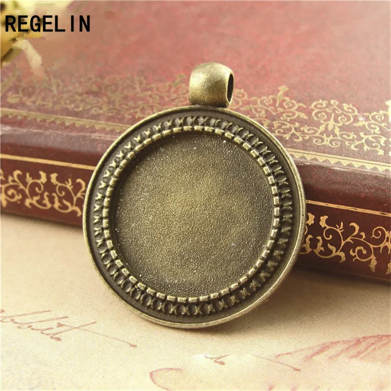 REGELIN 골동품 청동 펜던트 설정 카보 숑 기본 베젤 트레이 빈 10 개/몫 맞춤 20mm 카보 숑 카메오 DIY 목걸이 만들기