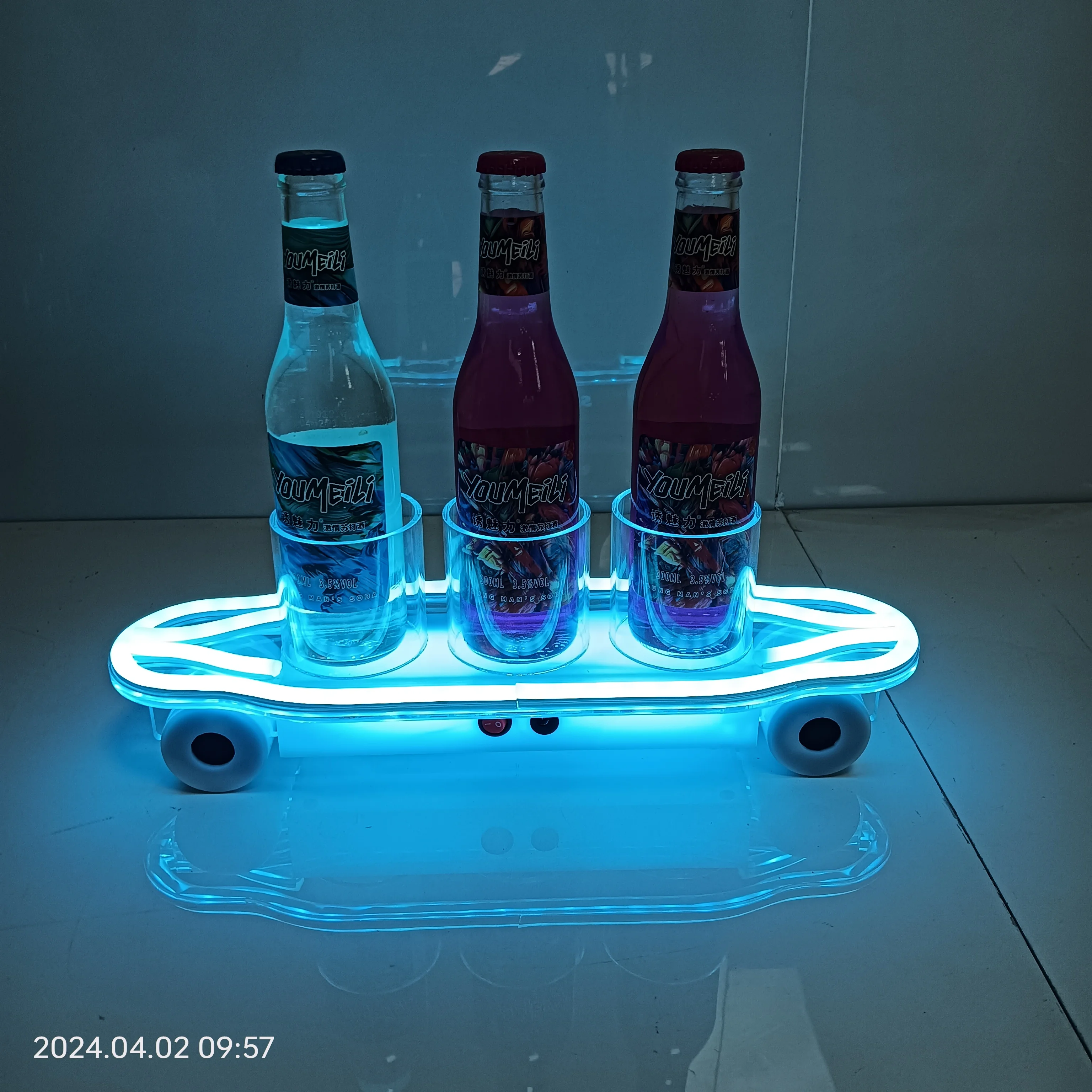 Custom Rechargeable New Light Emitting Diode Lighting Skateboard Beer Bottle Glory