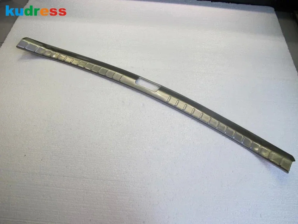 

Rear Trunk Bumper Cover Trim For Toyota Corolla E170 2014 2015 Stainless Steel Car Accessories Tailgate Door Sill Plate Guard