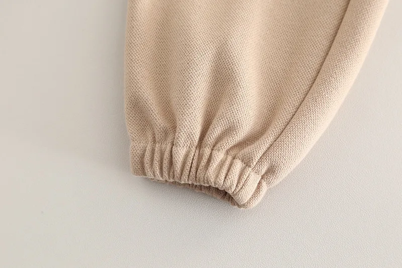 2-teiliges Outfit für Kleinkinder, Jungen, vertikale Streifen, Kapuzenhemd mit Knöpfen, Nummerntasche, elastische Manschette, Khaki-Jogginghose, Freizeitanzug für Kinder – Detail 6