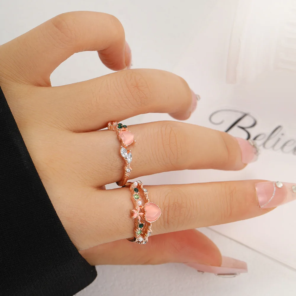 1Set New Fresh and Sweet Temperament, High-End Feeling, Pink Heart-Shaped Zircon Open Ring , Trendy and Versatile Two-Piece Set