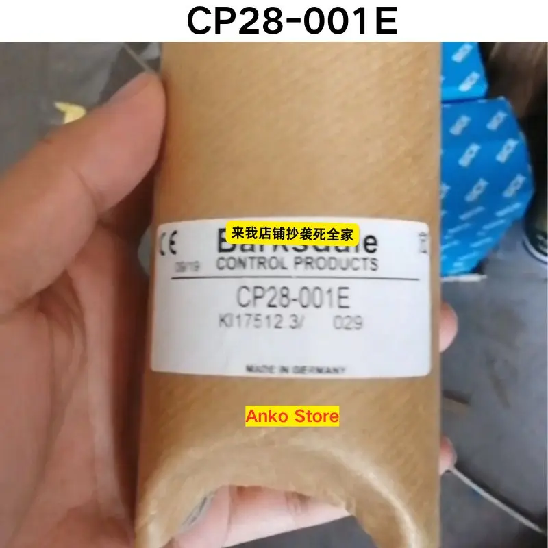 Brand-new   Original HDS-1-320-K-P-1/CP28-001E/PDS-1-016-M-2-2 pressure switch