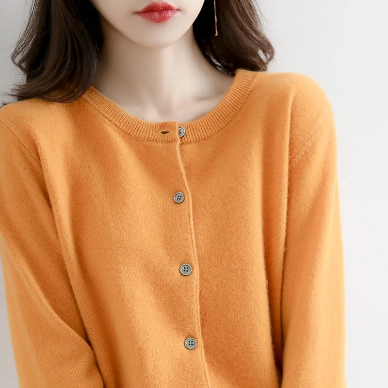 

Корейский вязаный кардиган с круглым вырезом на одной пуговице, однотонный женский базовый слой, осенне-зимняя верхняя одежда, пальто