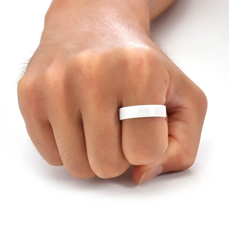 Großhandel Schwarz-Weiß Zirkonia Keramikring 2/4/6/8/10mm Glatter Ring Hypoallergener Schmuck für Männer und Frauen Größe 6-12 Kratzfest – Detail 4