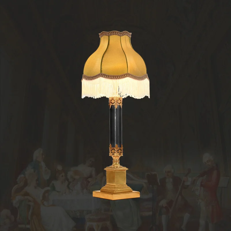 

Настольная лампа в европейском стиле, медная, классическая, роскошная, для спальни, прикроватная, французская классика, с желтым абажуром