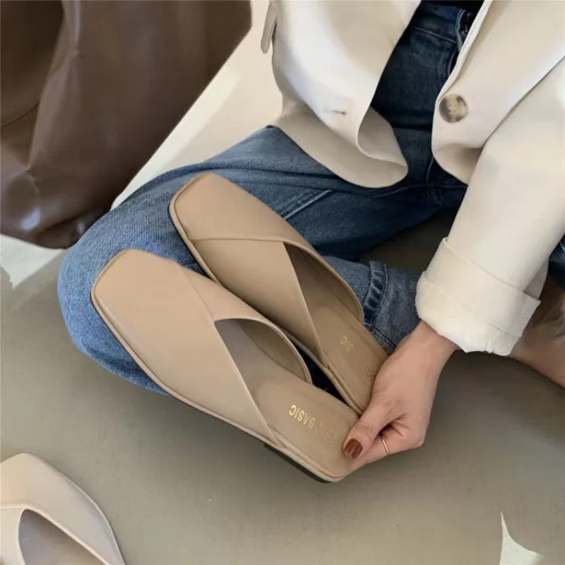 Women Leather Bun Toe Half Slippers Summer New Fashion Muller Large Size Casual Outdoor Square Toe Women Off White Slippers