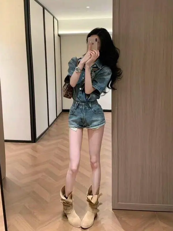 Retro Loose Blue Denim Shirt Set Women Summer 2026 Casual Wear Top Shorts Two Piece Set High Waist Shorts Button up Blouse