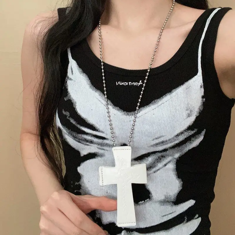 

Gothic Sle Long Cross Nelace Y2K Subculture Leather Material Sweet Cool Girl Sweater Chain Cross Pendant Jewelry