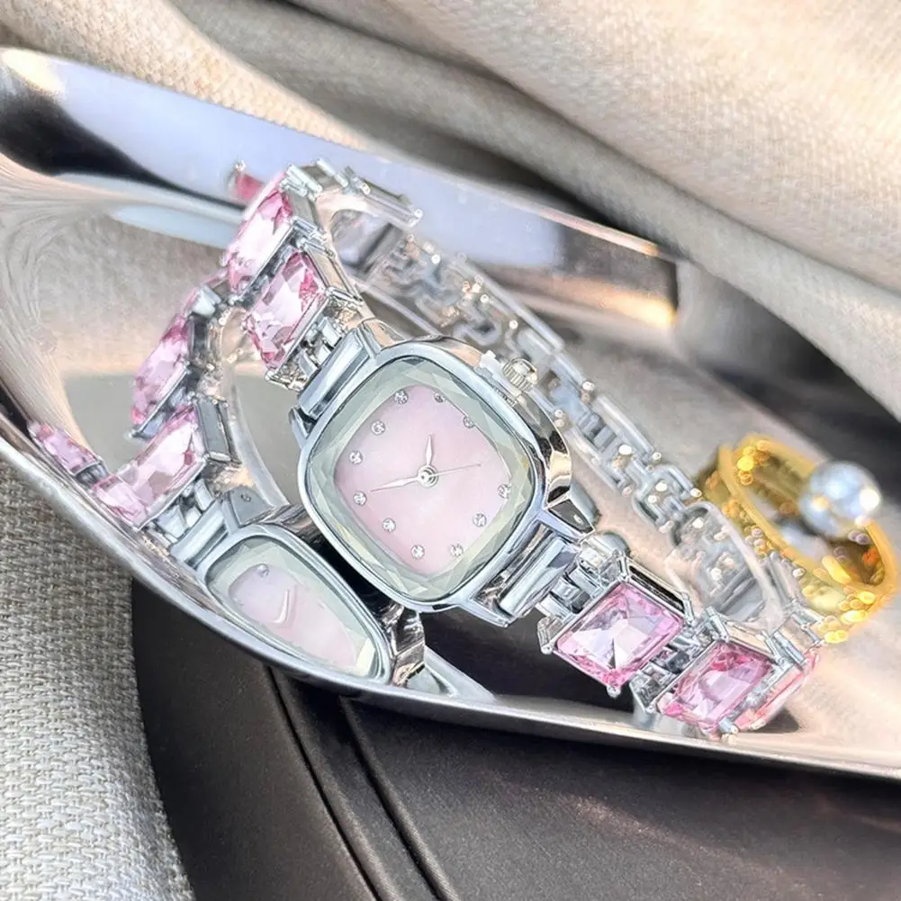 Sparkling Bracelet Watch Square Dial Women Watch Square Dial Women Bracelet Watch Luxury Rhinestone Strap Ladies Wristwatch