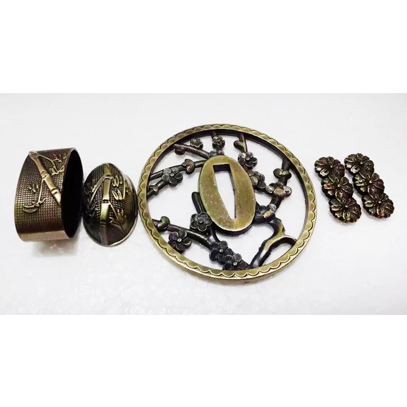 Tsuba Sword, Hand Guard, Fuch Kashira Menuki, Zinc Alloy Fitting, Brand New, Green Bronze, Suitable to Japanese Sword Katana