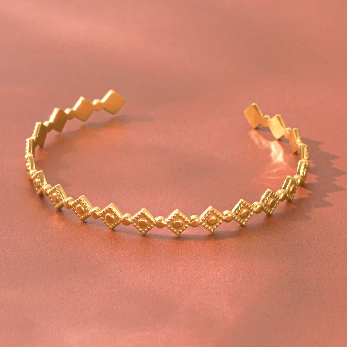 Vintage European‑American Rhombus Open Cuff Bracelet, Light Luxury Versatile High‑End Titanium Steel Bangle for Women