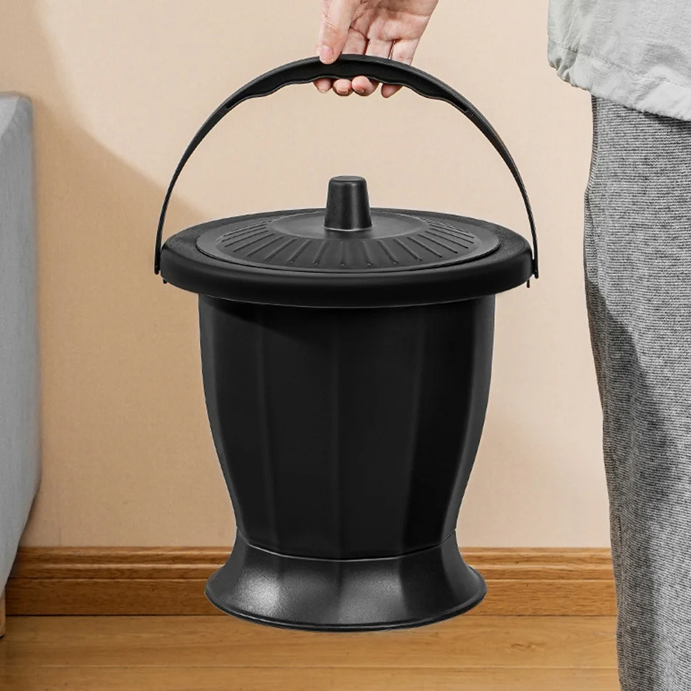 

Portable Adult Toilet Chamber Pot Thickened Pp Drop-Resistant Lightweight Non-Skid Urine Bucket With Lid For Home Bedroom