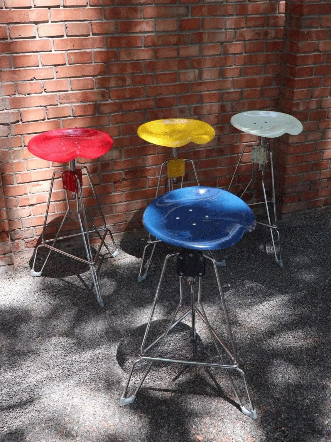 Bauhaus Bar Chair Furniture Designer Paper Clip Chair Bar Chair Adjustable Island Chair High Footrest Leisure Chair
