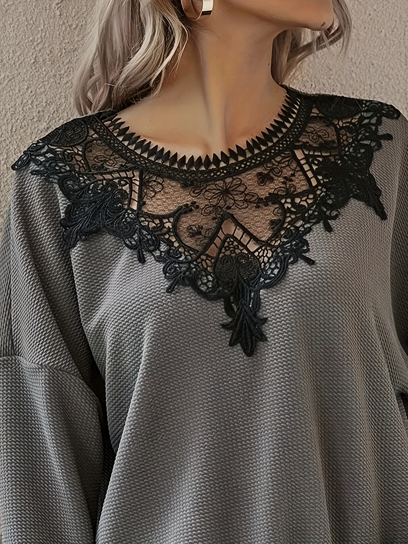 Women Fashion Gray Color Tee Shirts Casual O Neck Full Long Sleeve T-Shirts Ladies Chic Lace Knitted Tee Shirt