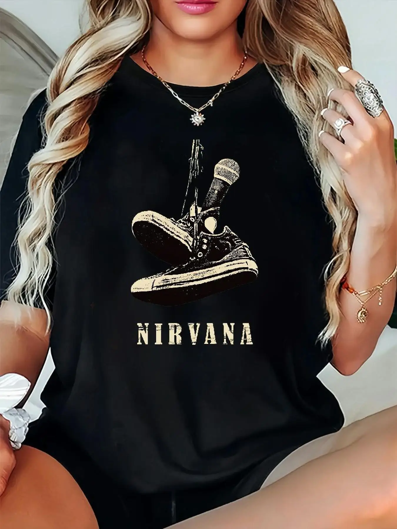 

1pc Women's Plus Size Black Crew Neck T-Shirt - Cartoon Animal & Geometric Print Short Sleeve Top, Micro Stretch Fabric, Machine
