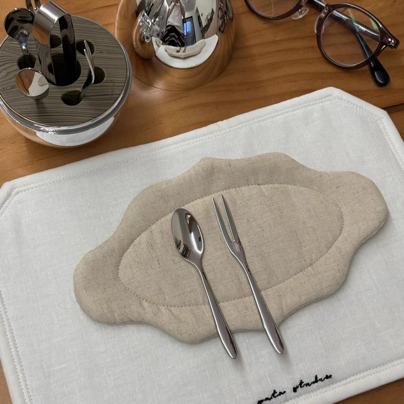 100% pure linen handmade mat, retro party table coaster, non-slip insulation, home decoration placemat