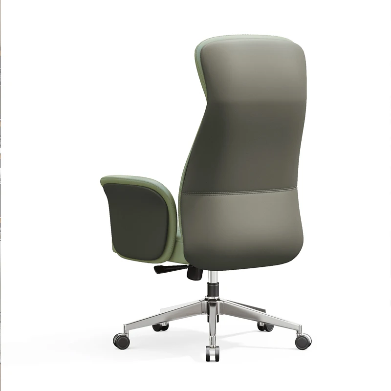 كرسي مكتب من الجلد الطبيعي باللون الأخضر بتصميم عصري أنيق عالي الظهر مع قاعدة وعجلات معدنية