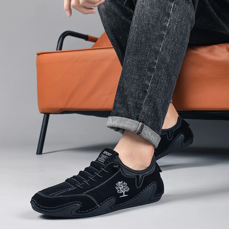 

New Brand Sneakers Men's Soft Soled Casual Loafers Spring Lightweight Luxury Lazy Outdoor Hiking Driving Shoes in Large Size
