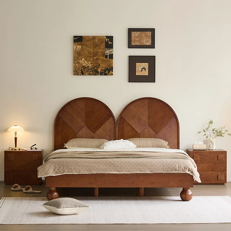French cherry wood retro solid wood bed master bedroom wedding bed 1.8 meters double bed high backrest medieval ball feet