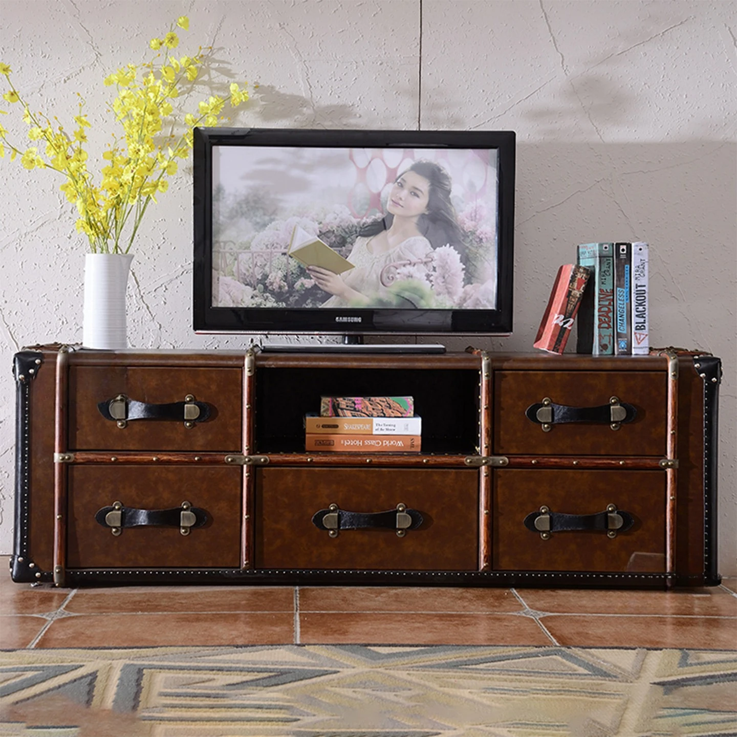 Vintage leather suitcase TV cabinet living room home villa retro oil wax leather  American style full leather storage