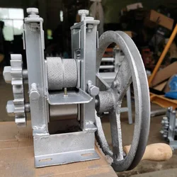 Manual Bamboo Strip Making Machine Hand-Cranking Wood Strips Slicing Machine Bamboo Chip Separator Bamboo Processing Tool