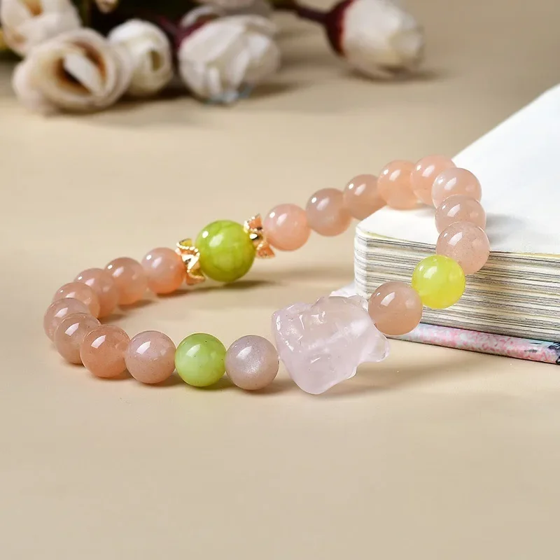 

Natural Sun Stone Qingti Milk Cover Powder Crystal Nine-tailed Fox Bracelet Light Luxury Fashion Ladies Lucky Bracelet