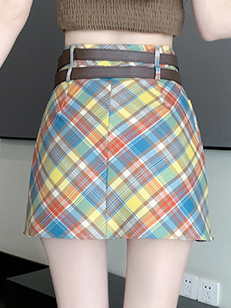 2024New Summer American Retro Short Skirt High Waist Slimming Colored Plaid A-line Skirt For Women's Clothing Fashion Versatile