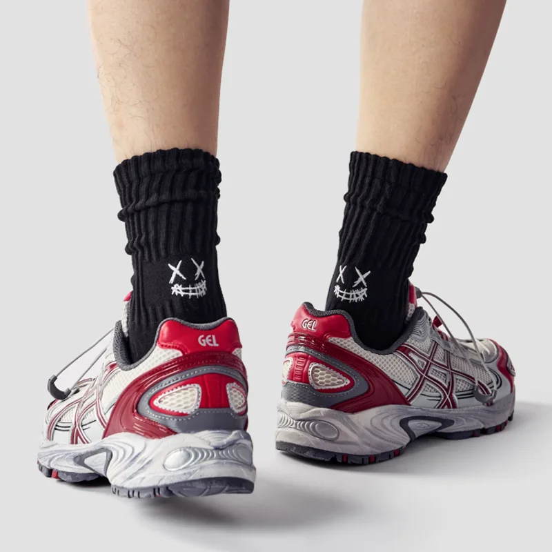 4 Pairs of Men's Cotton Socks Running Breathable Ankle Socks Casual Sports Socks Men's Bicycle Socks Smiling Face Style
